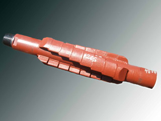 Stabilisatorbohrstangen / Kaliberschwerstangen mit spiralförmig aufgeschweißten Kaliberleisten